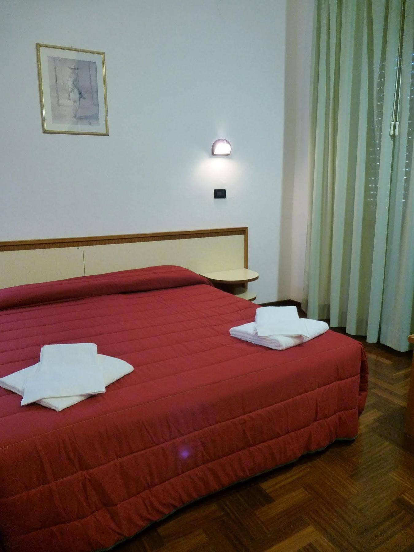 Hotel San Paolo Ferrara Dış mekan fotoğraf