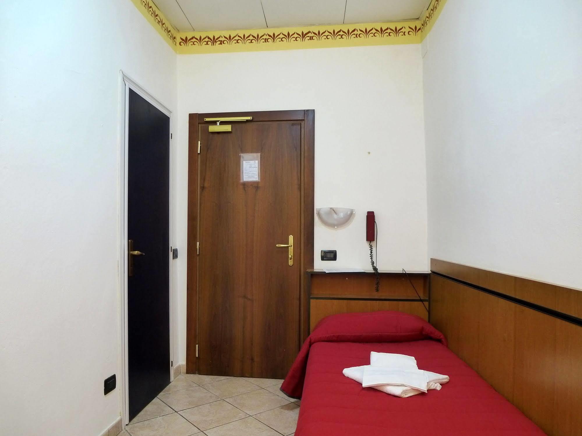 Hotel San Paolo Ferrara Dış mekan fotoğraf